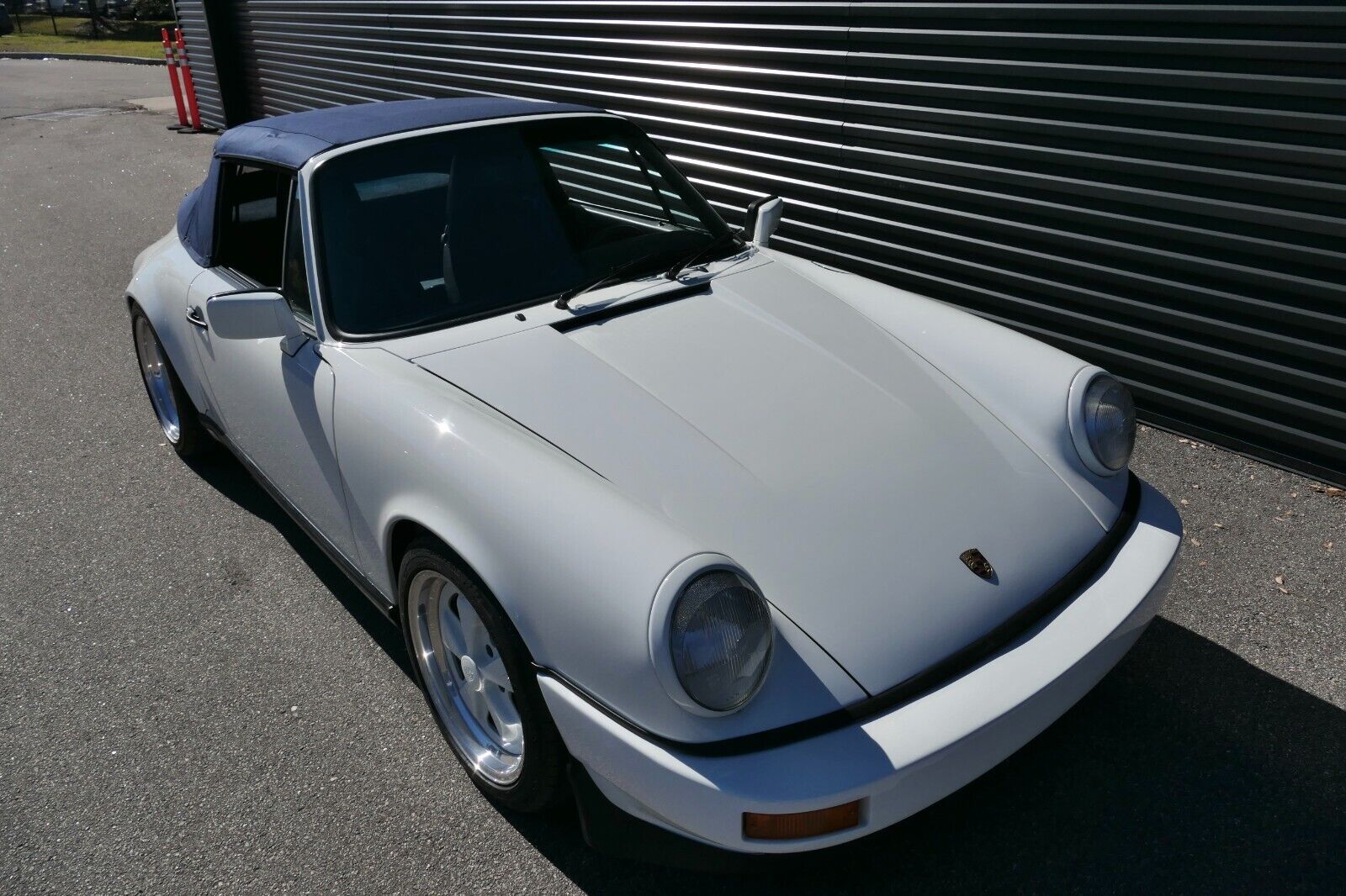 Porsche-911-1988-Convertible-9