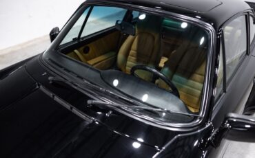 Porsche-911-1988-Coupe-10