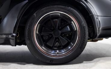 Porsche-911-1988-Coupe-15