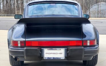 Porsche-911-1988-Coupe-16