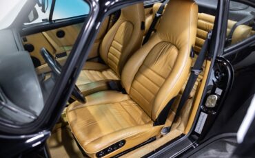 Porsche-911-1988-Coupe-24
