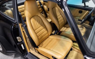 Porsche-911-1988-Coupe-26