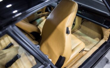 Porsche-911-1988-Coupe-28
