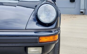 Porsche-911-1988-Coupe-31
