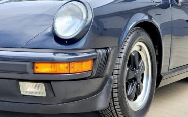 Porsche-911-1988-Coupe-33