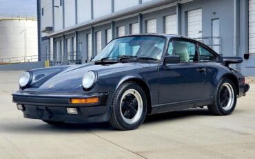 Porsche-911-1988-Coupe-7