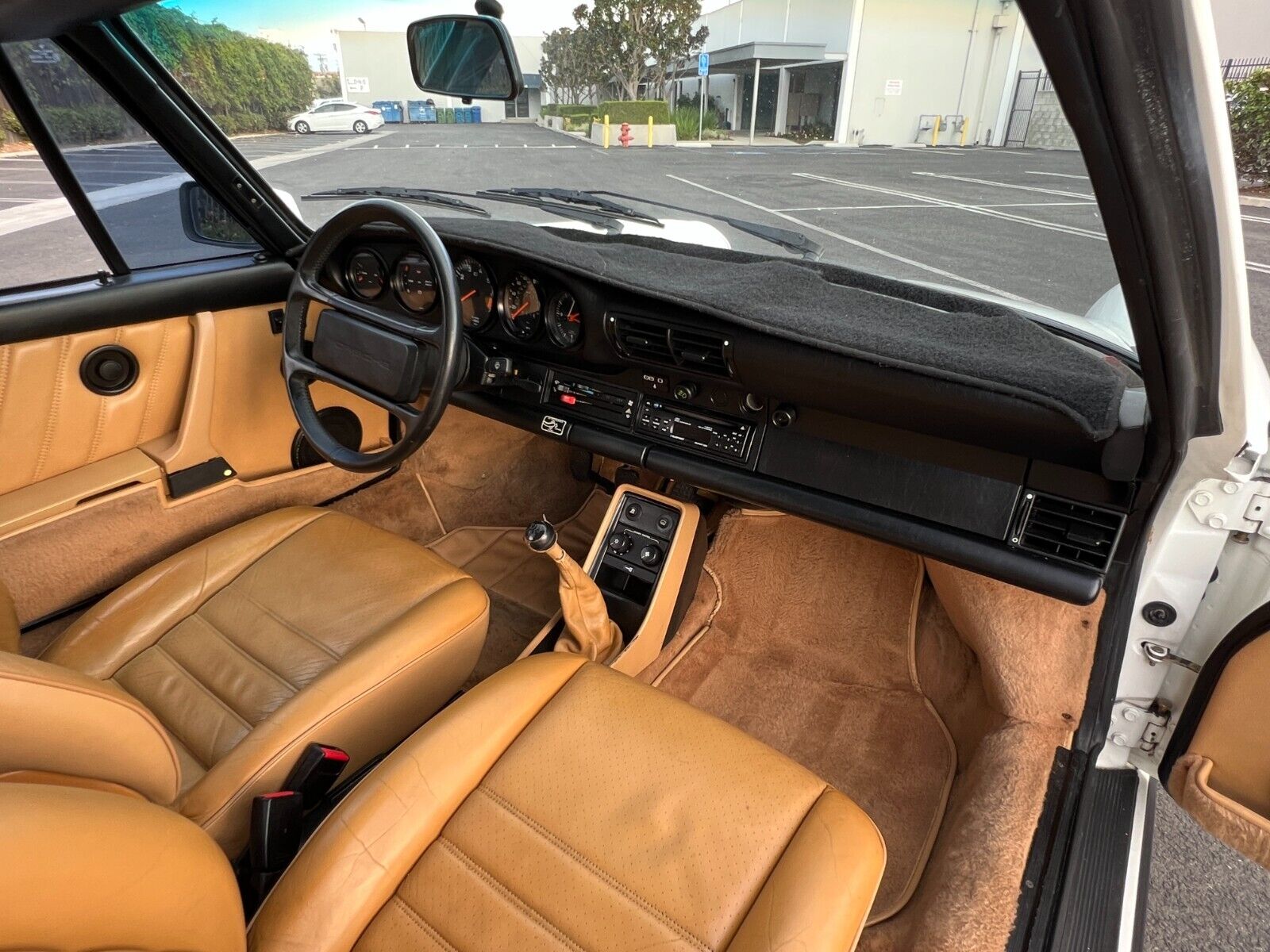 Porsche-911-1989-Convertible-14