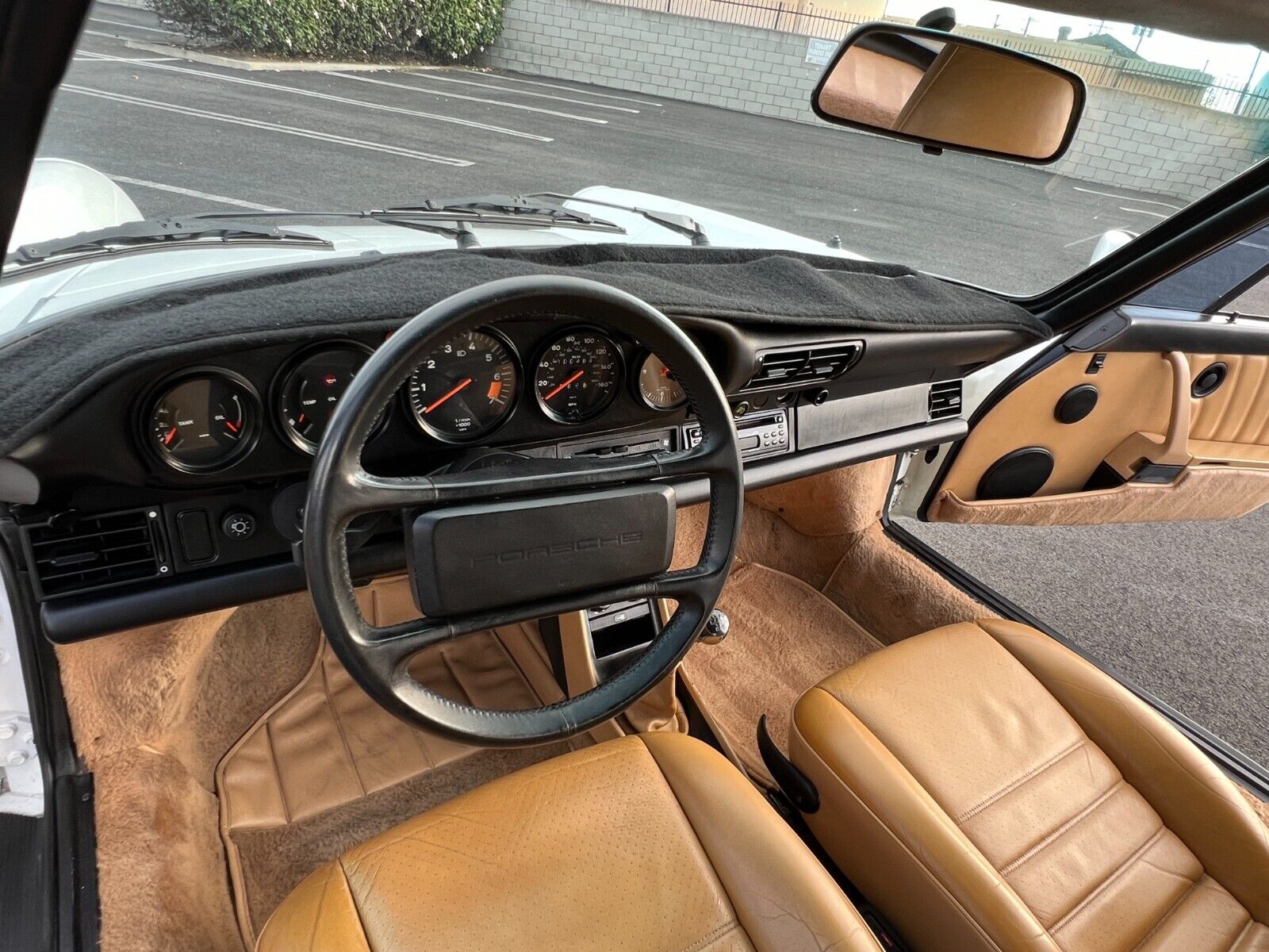 Porsche-911-1989-Convertible-17
