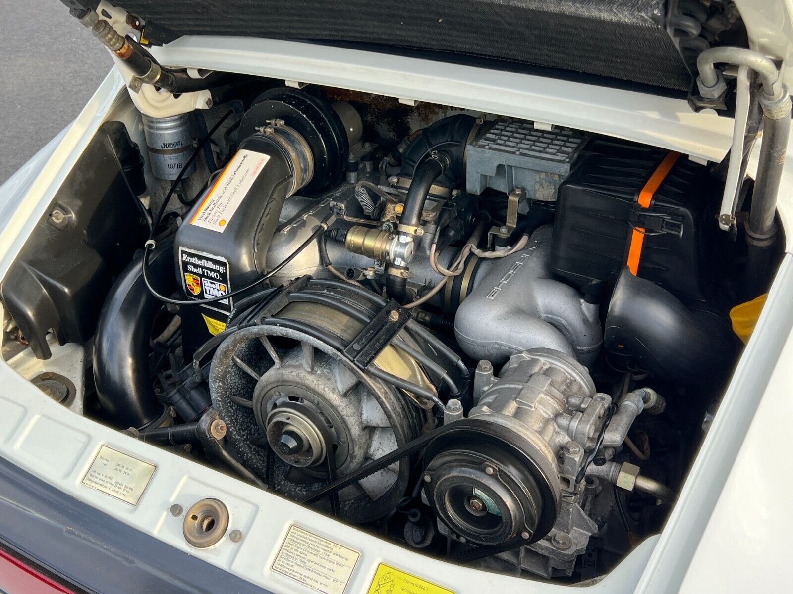 Porsche-911-1989-Convertible-28