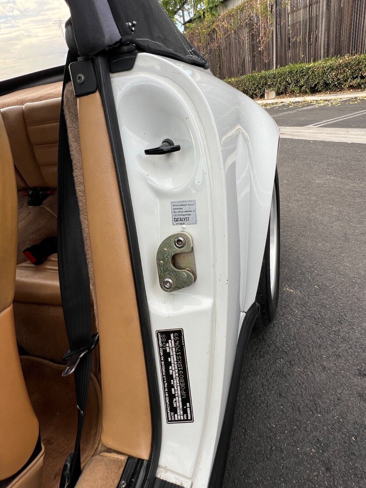Porsche-911-1989-Convertible-30