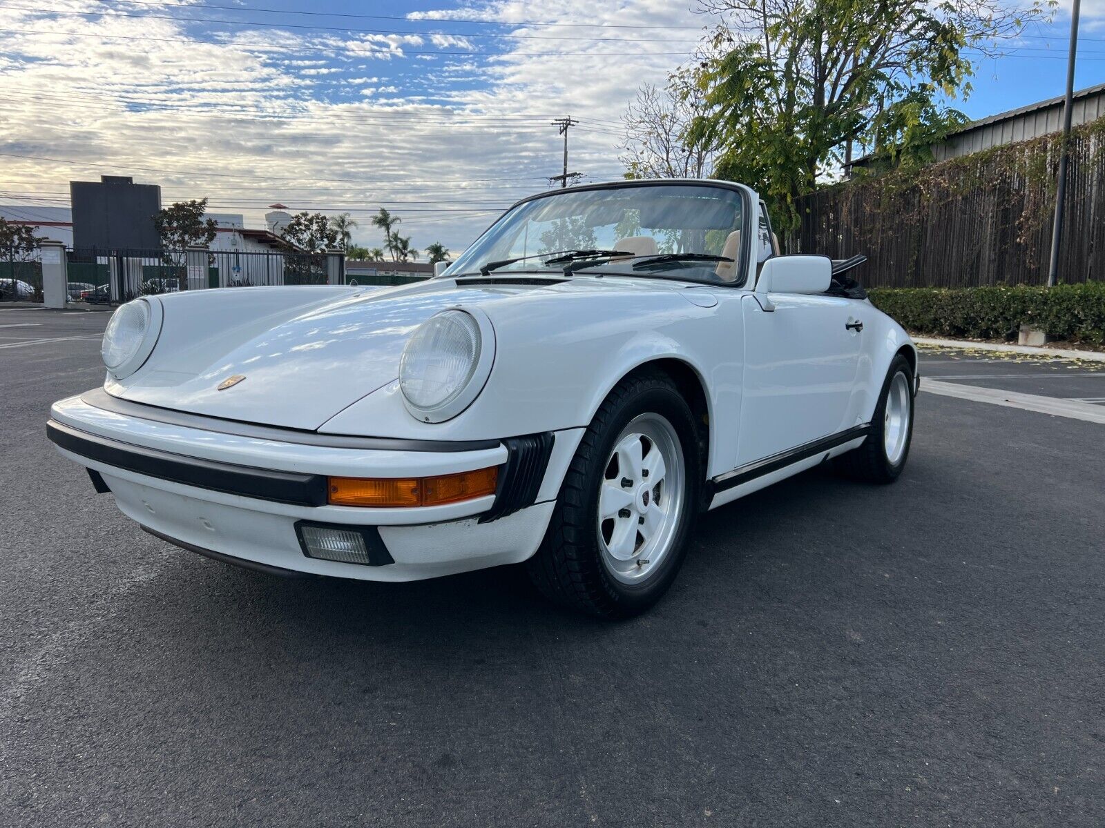 Porsche-911-1989-Convertible-7