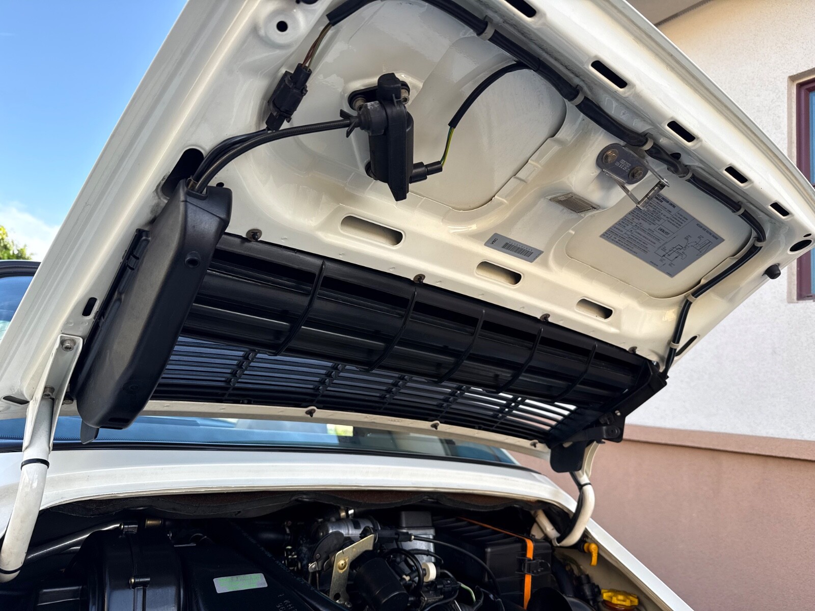 Porsche-911-1992-16