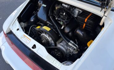 Porsche-911-1992-18