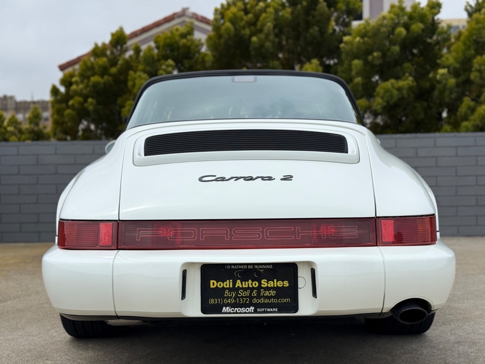 Porsche-911-1992-3