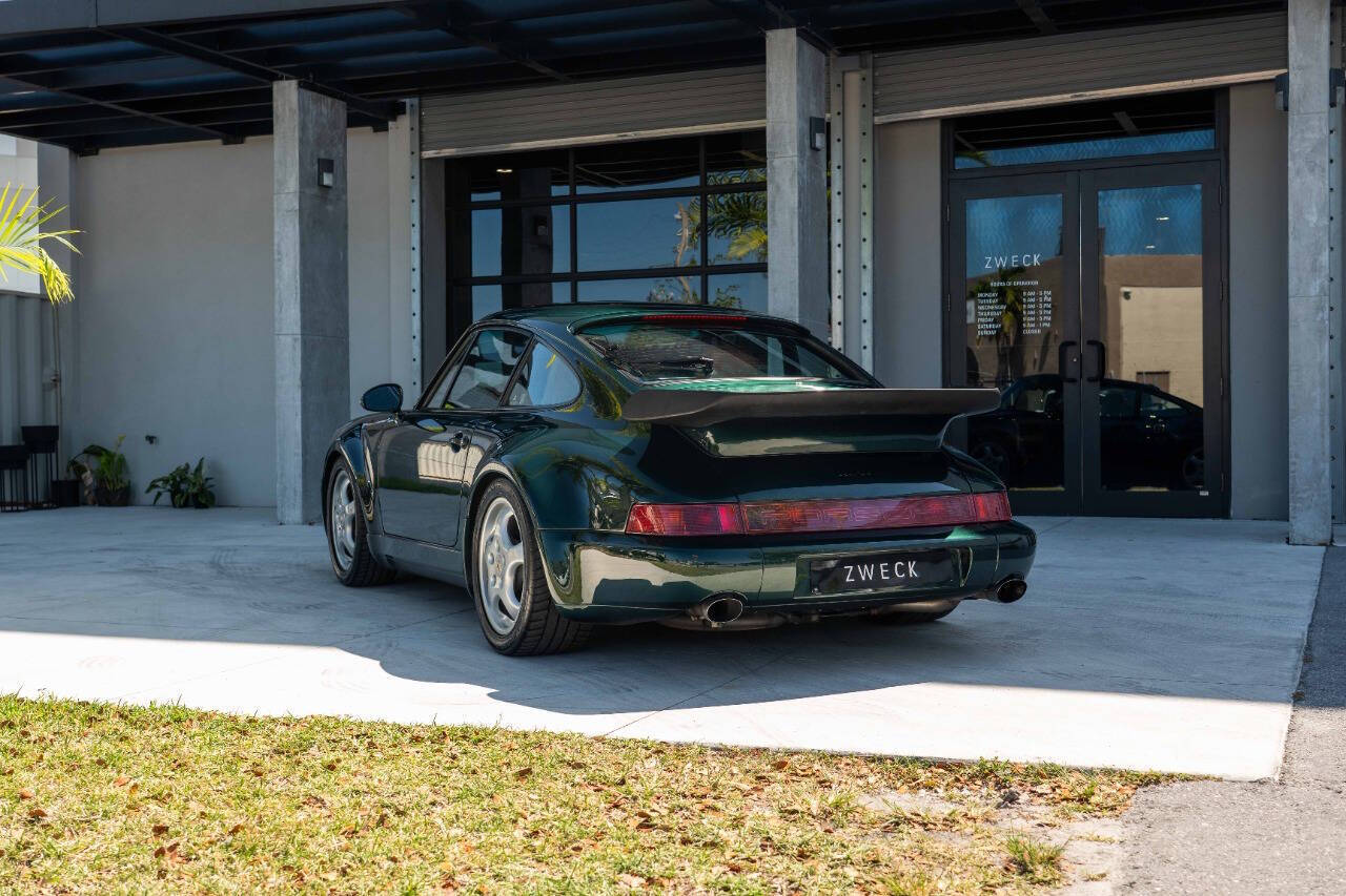 Porsche-911-1992-Coupe-17