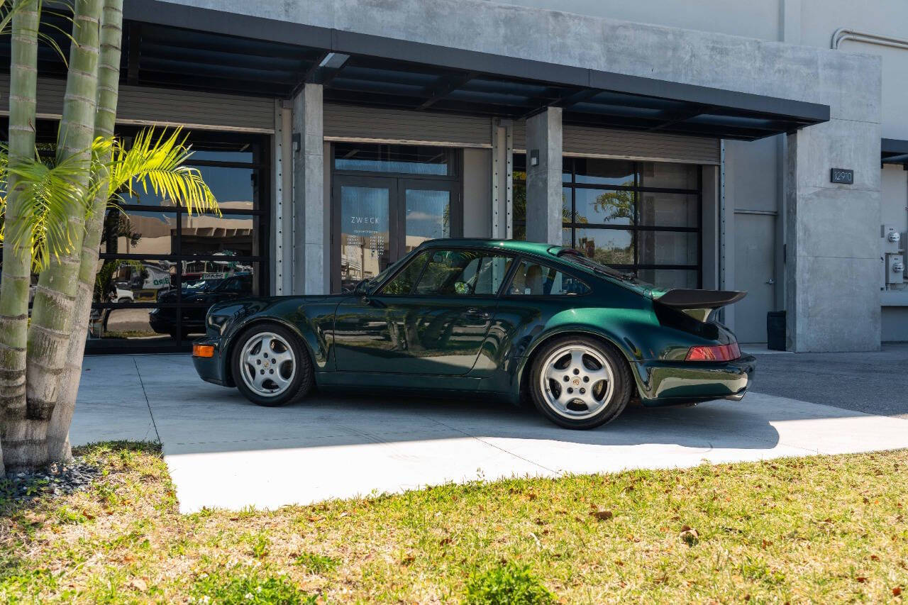 Porsche-911-1992-Coupe-18