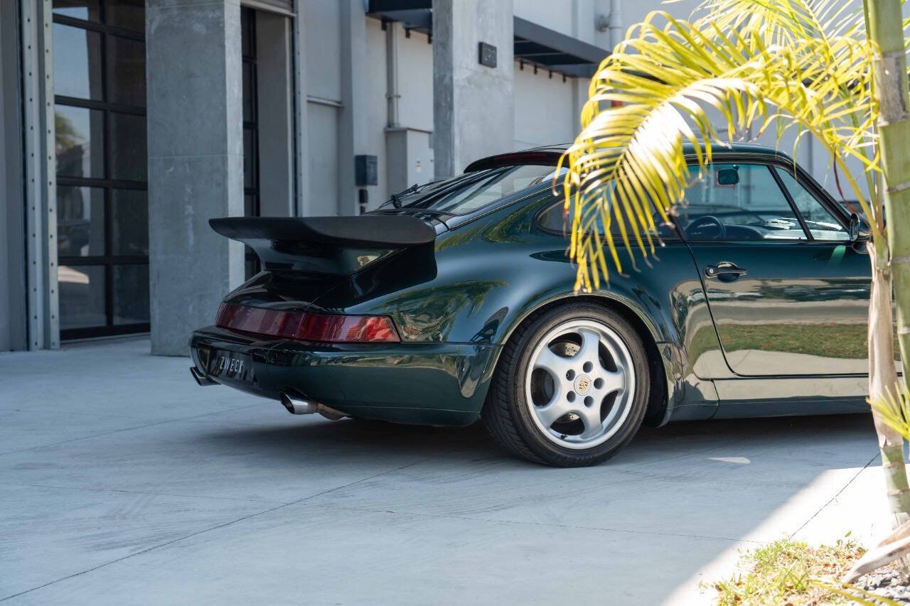 Porsche-911-1992-Coupe-19