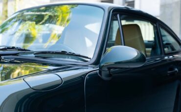 Porsche-911-1992-Coupe-25