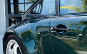 Porsche-911-1992-Coupe-30
