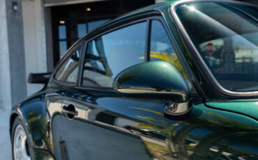 Porsche-911-1992-Coupe-31