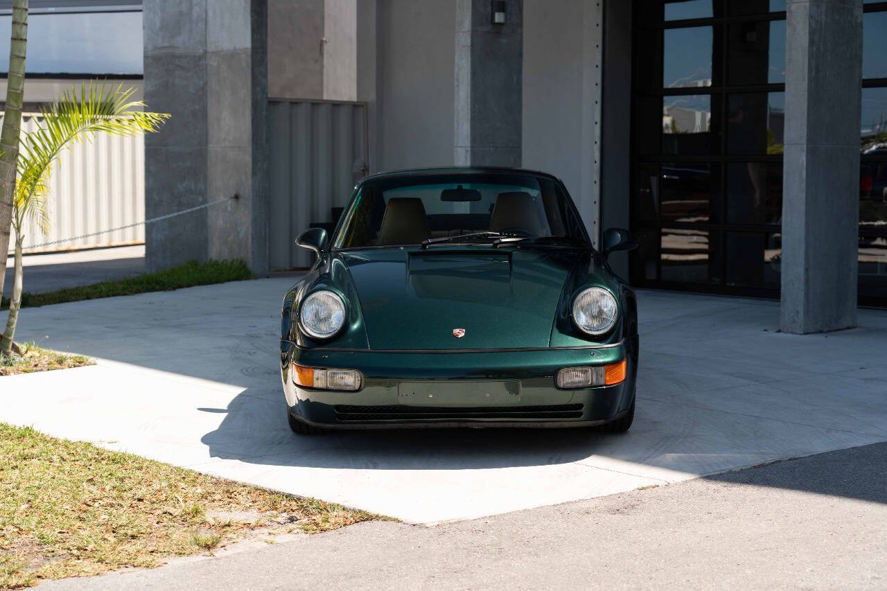 Porsche-911-1992-Coupe-9