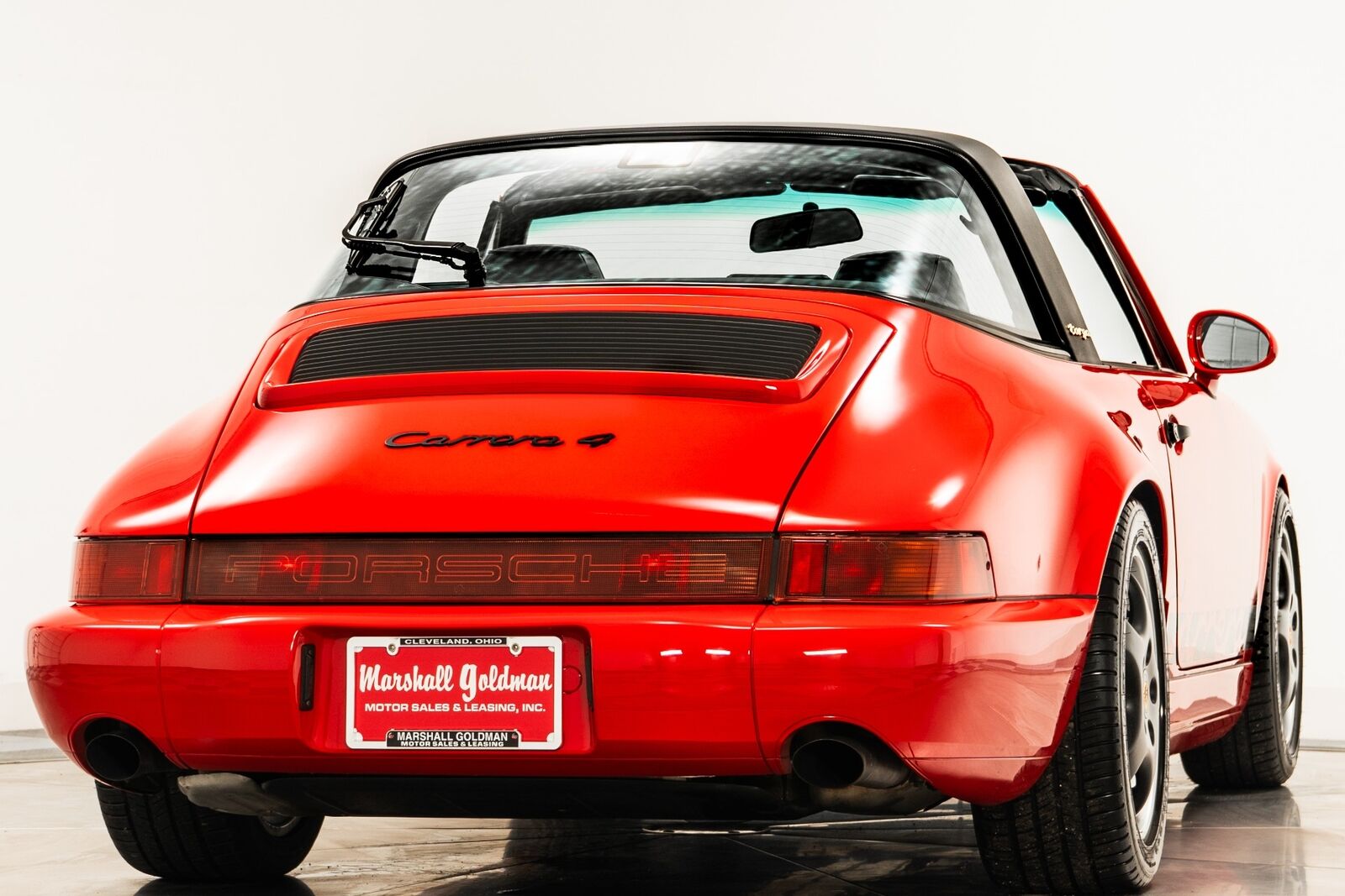 Porsche-911-1993-Coupe-7