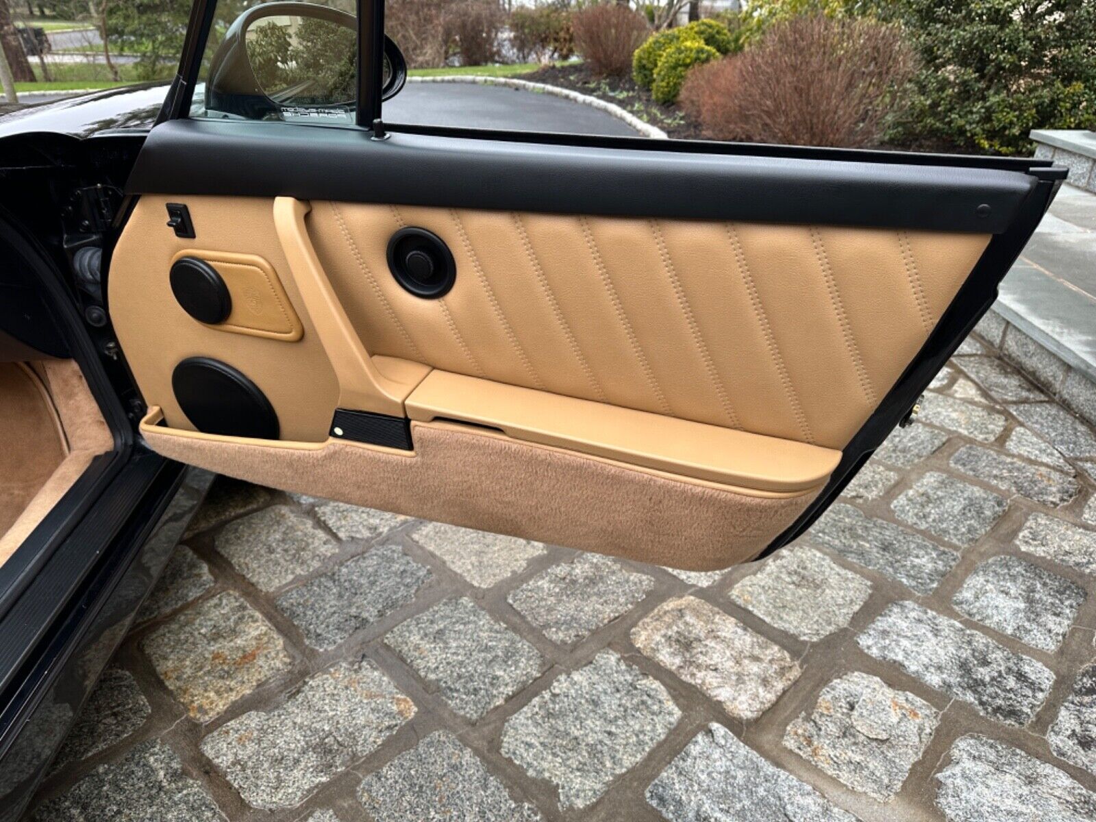 Porsche-911-1994-Convertible-14