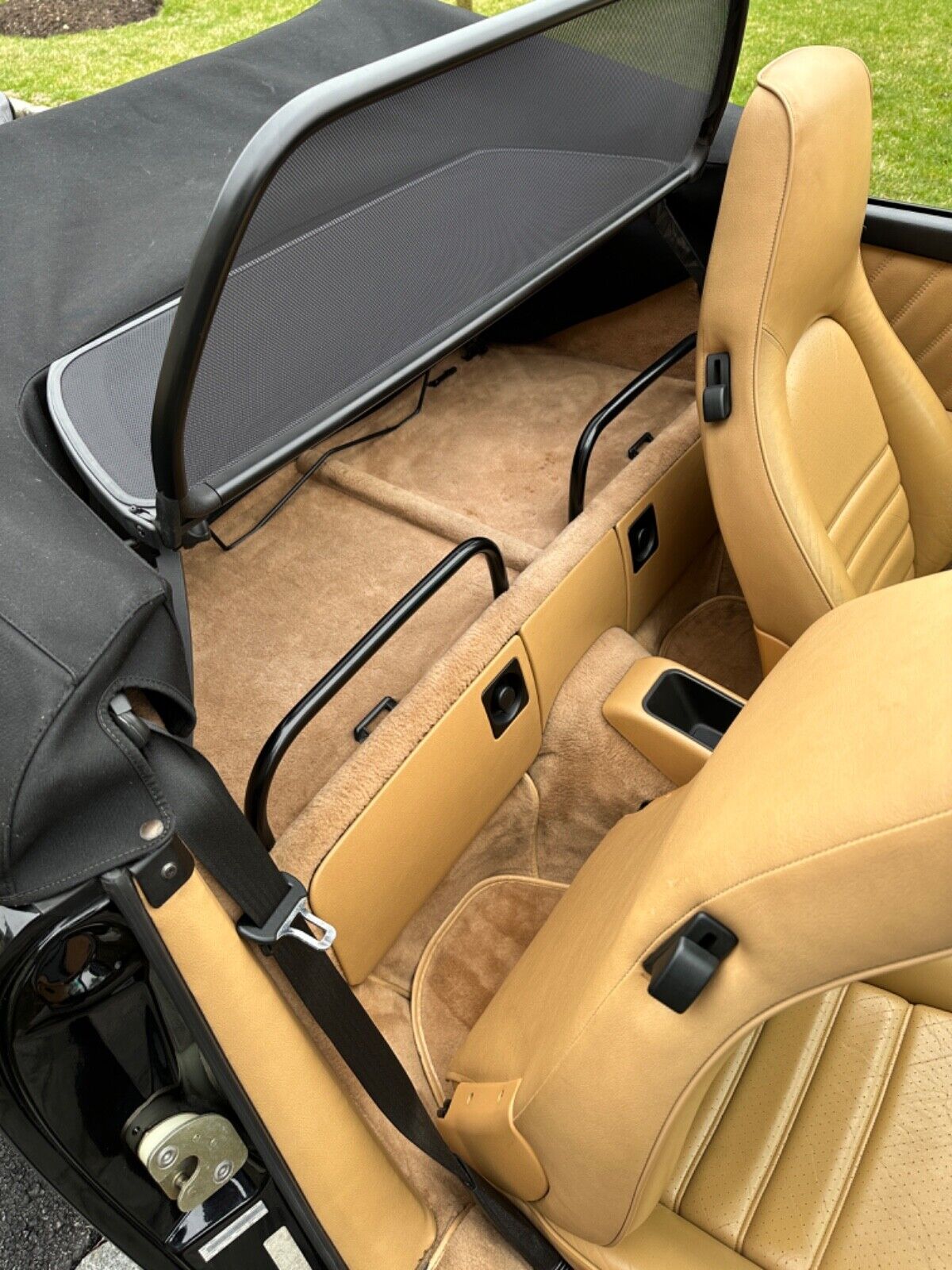 Porsche-911-1994-Convertible-17