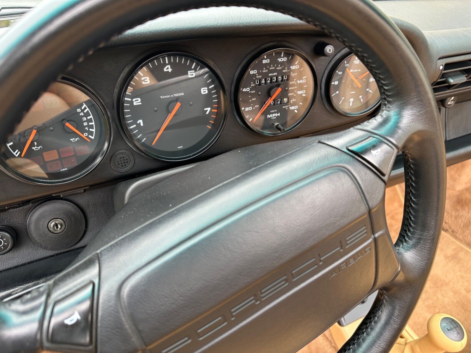 Porsche-911-1994-Convertible-20