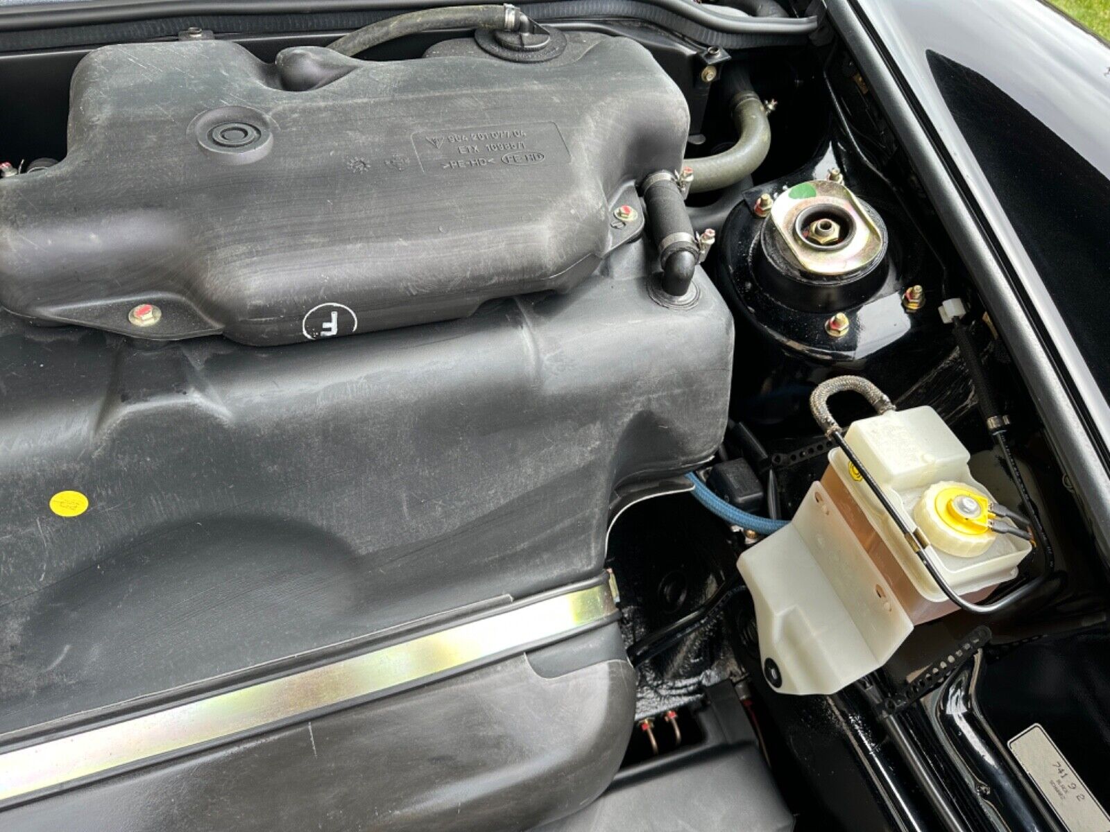 Porsche-911-1994-Convertible-36