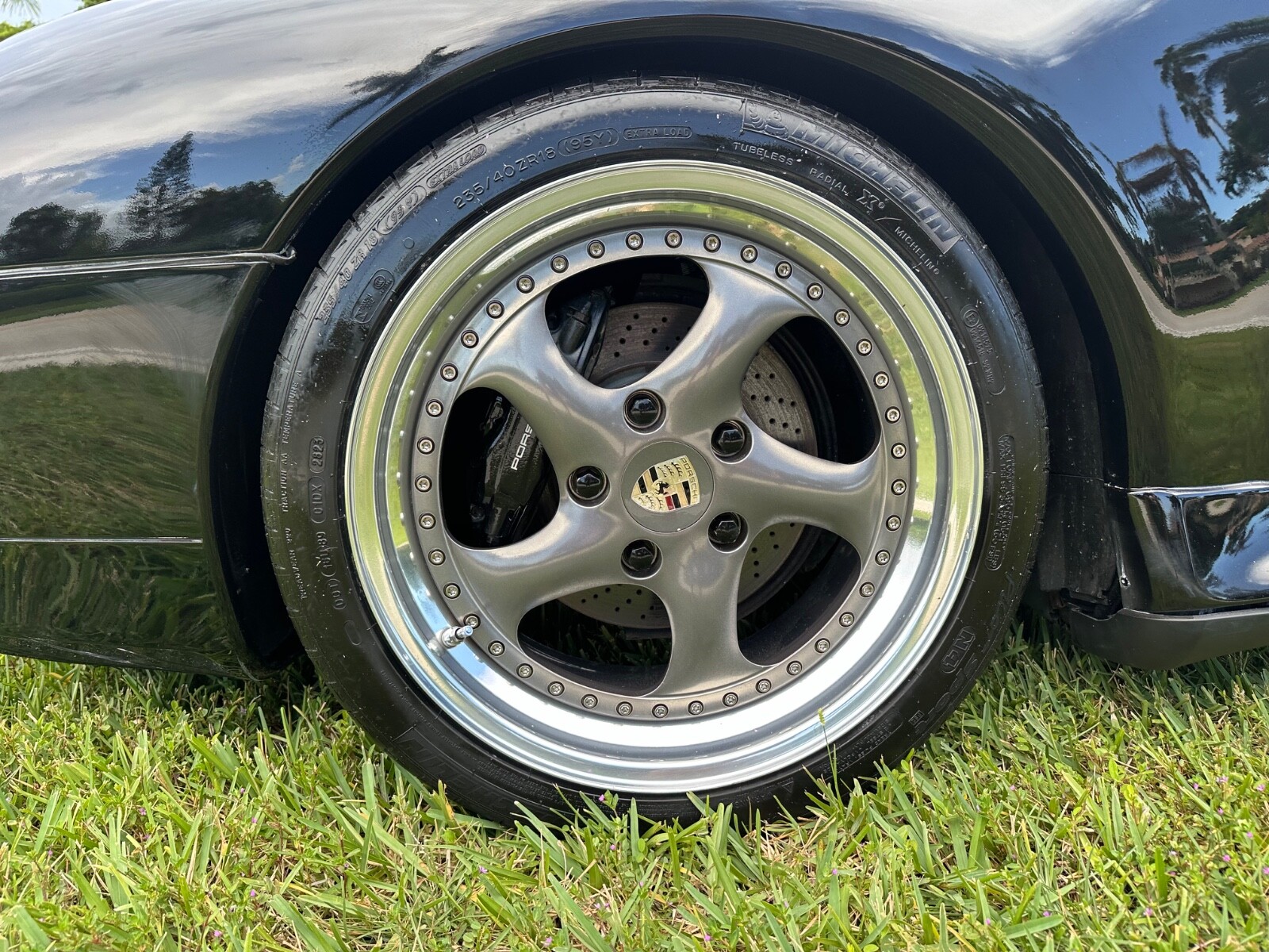 Porsche-911-1995-Coupe-15