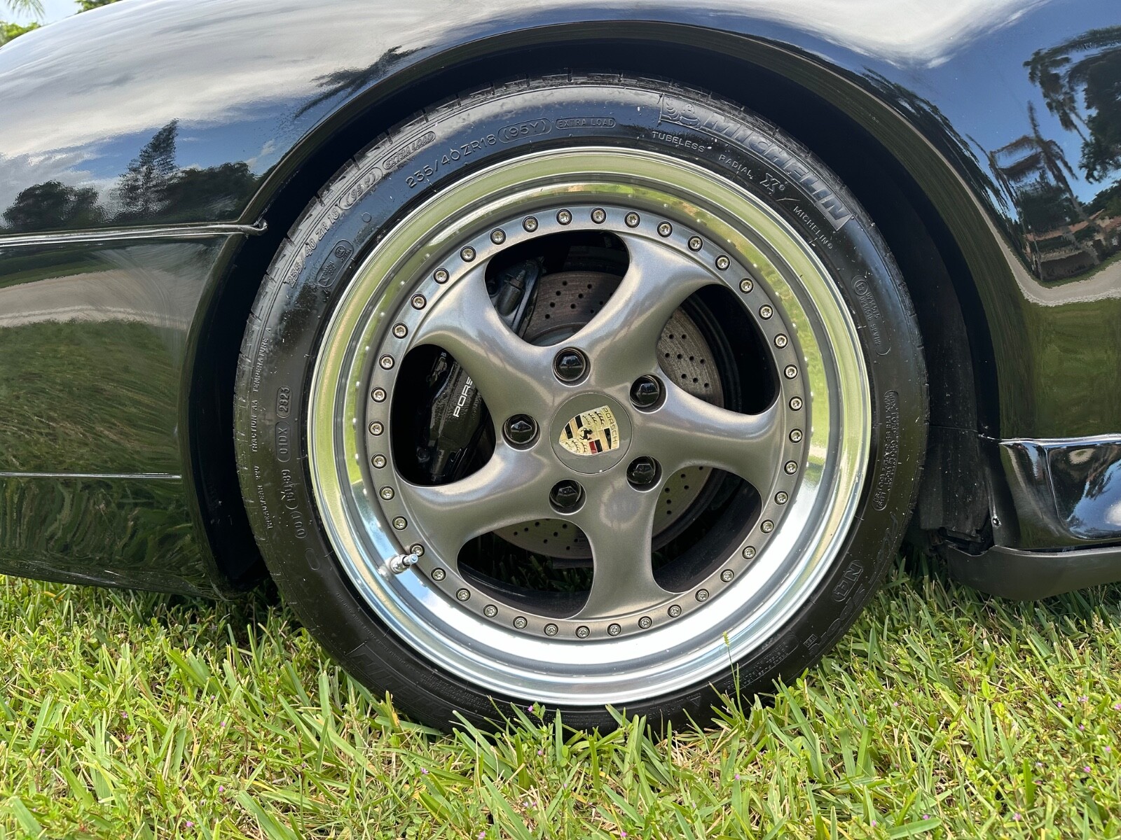 Porsche-911-1995-Coupe-16