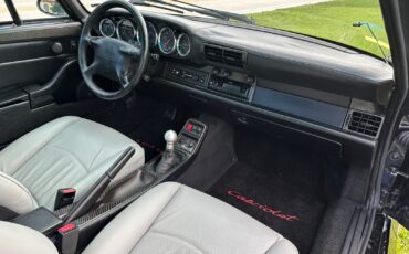 Porsche-911-1995-Coupe-26