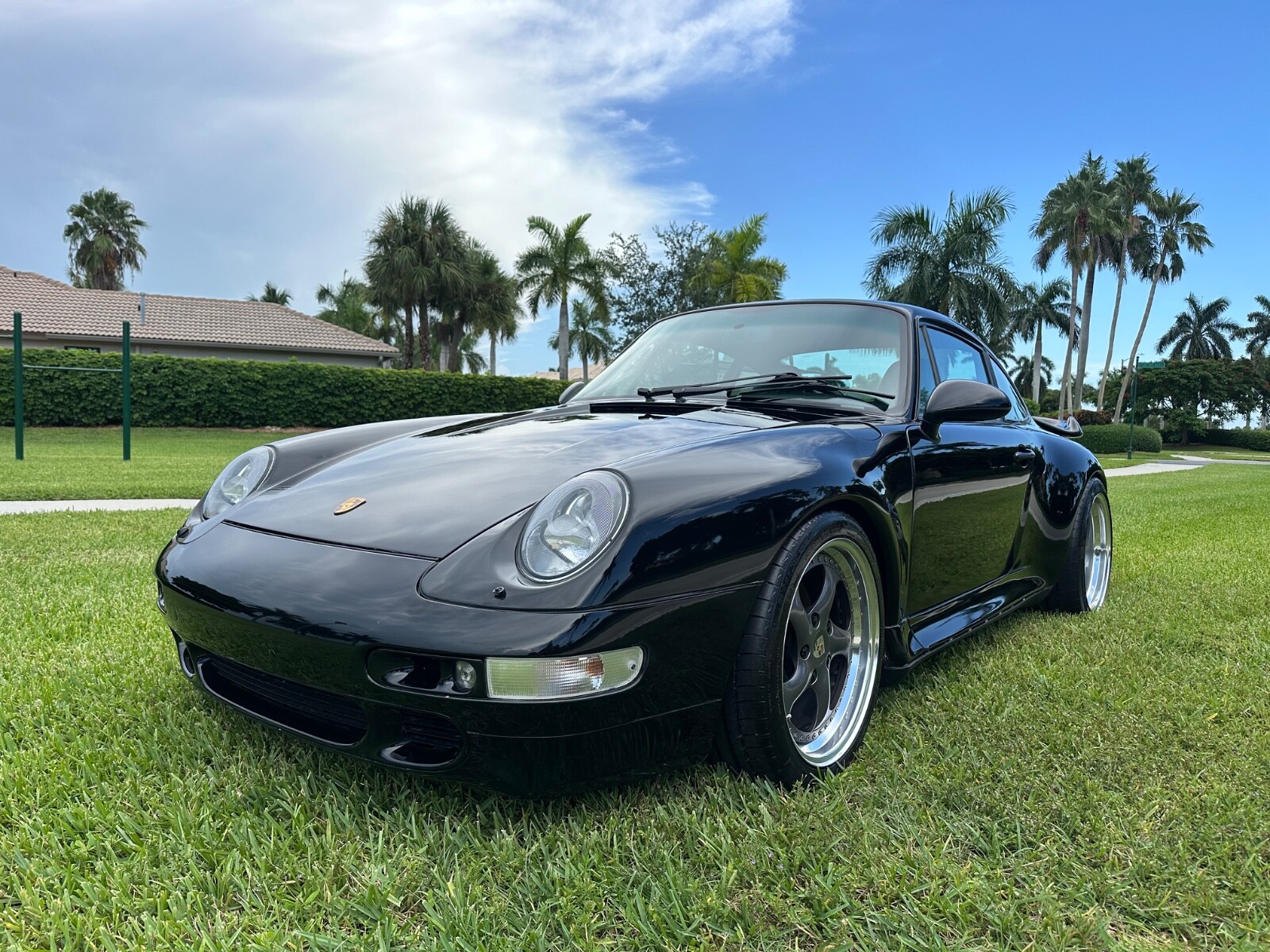 Porsche-911-1995-Coupe-4