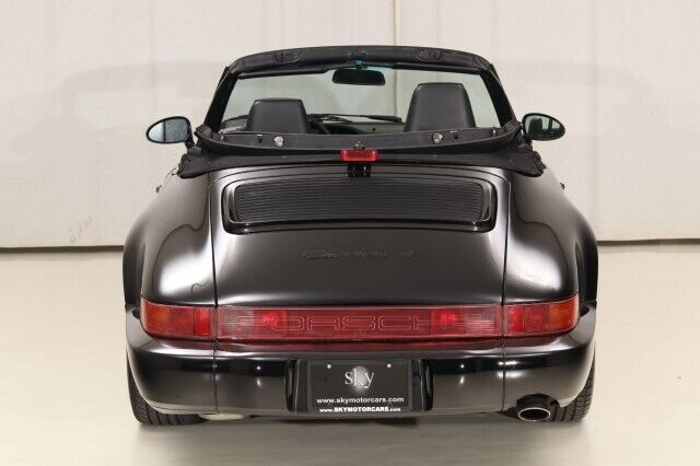 Porsche-911-Carrera-4-AWD-1992-Convertible-22