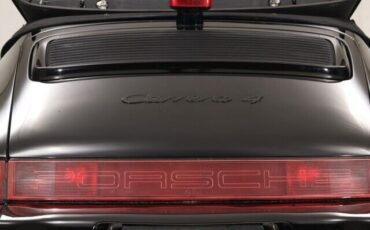 Porsche-911-Carrera-4-AWD-1992-Convertible-25