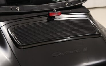 Porsche-911-Carrera-4-AWD-1992-Convertible-26