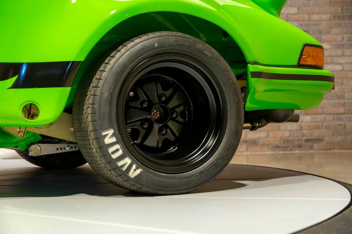 Porsche-911-RSR-Recreation-1977-Coupe-10