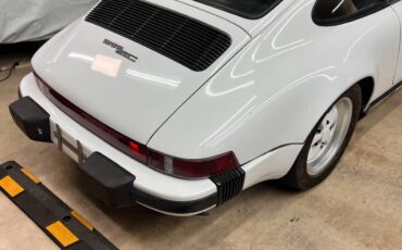 Porsche-911-coupe-1981-white-2