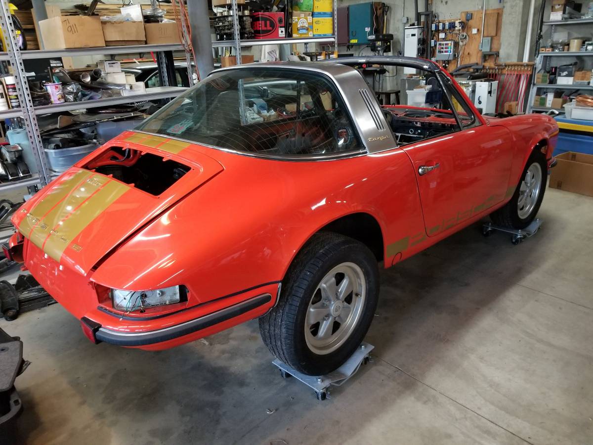 Porsche-911-t-targa-1971-orange-4