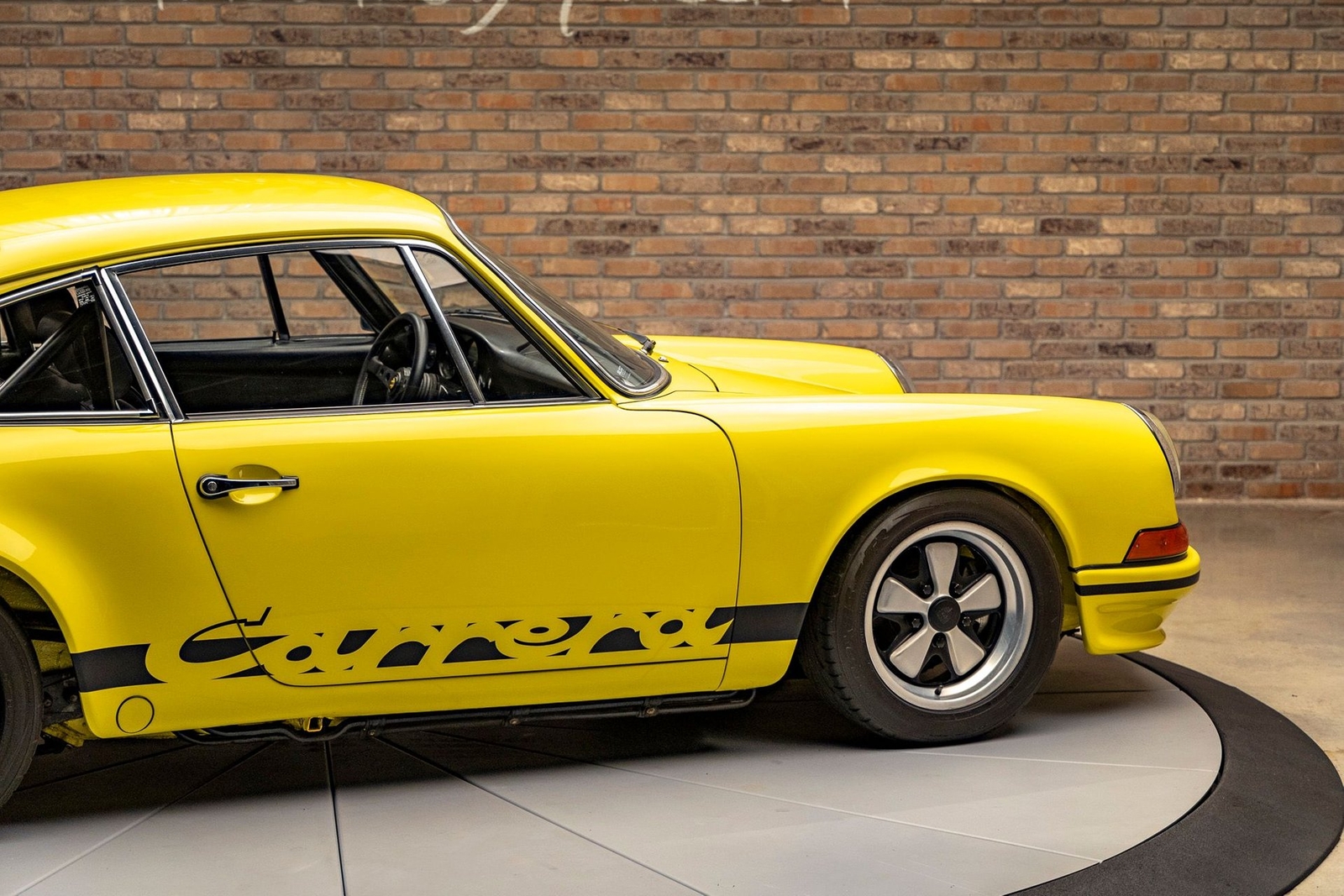 Porsche-911S-1973-Coupe-13