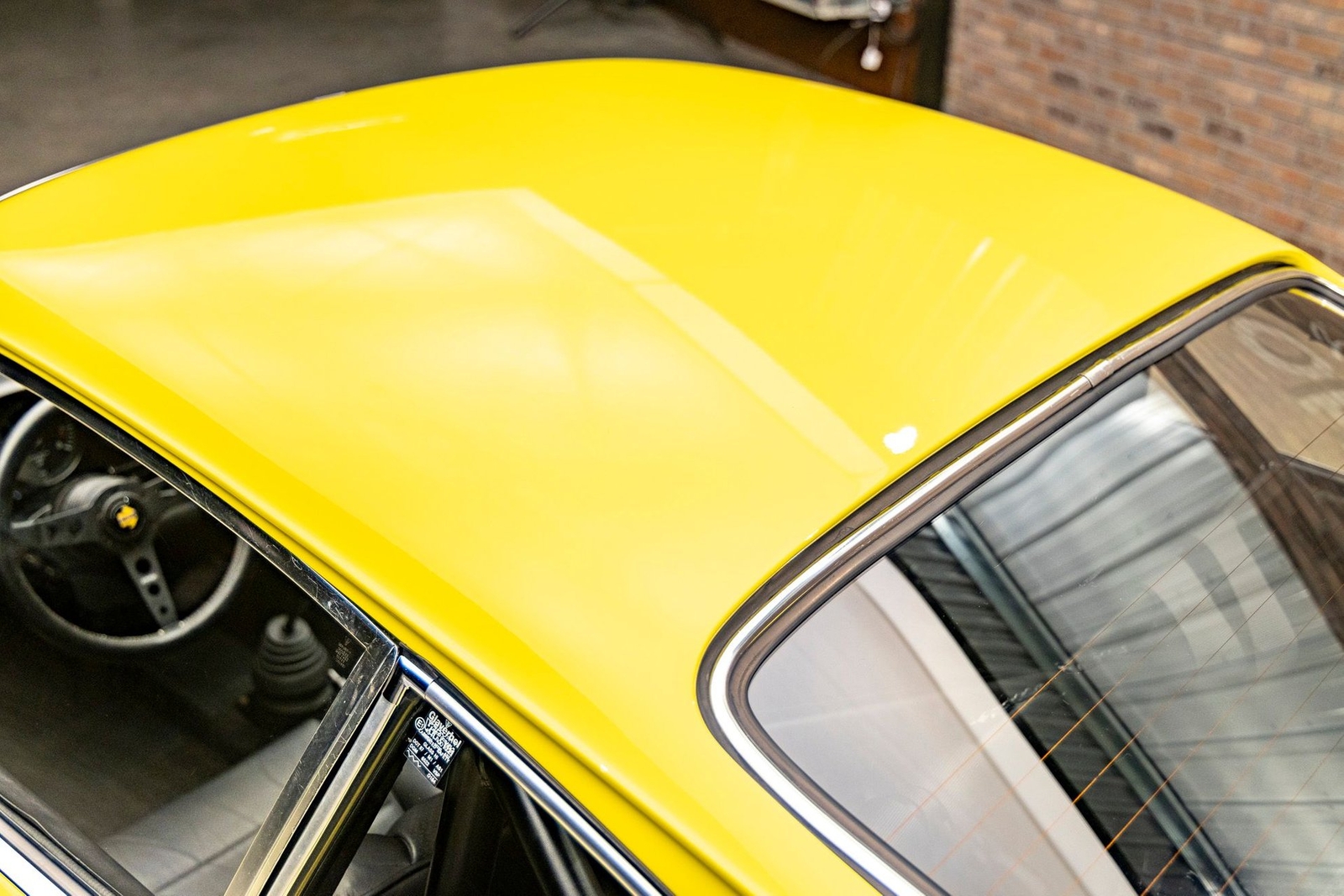 Porsche-911S-1973-Coupe-19