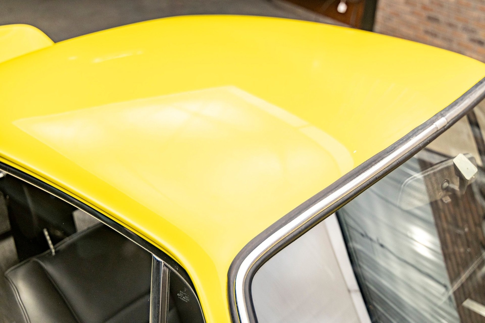 Porsche-911S-1973-Coupe-21