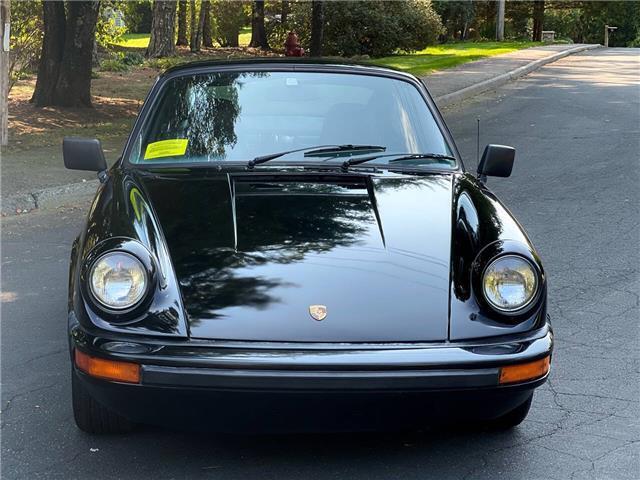 Porsche-911S-Coupe-Sunroof-1975-1