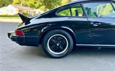 Porsche-911S-Coupe-Sunroof-1975-13