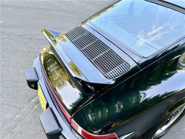 Porsche-911S-Coupe-Sunroof-1975-14