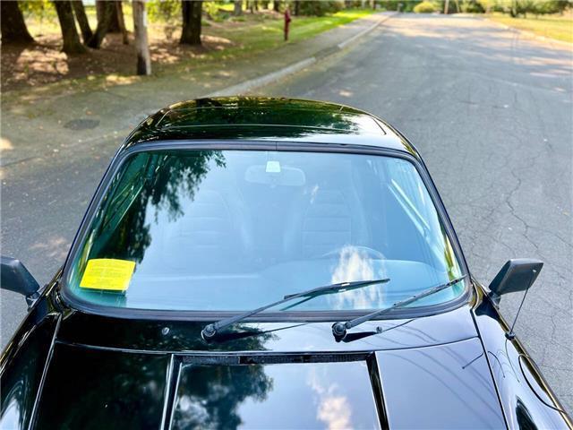 Porsche-911S-Coupe-Sunroof-1975-15