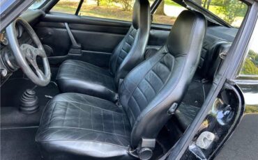 Porsche-911S-Coupe-Sunroof-1975-17
