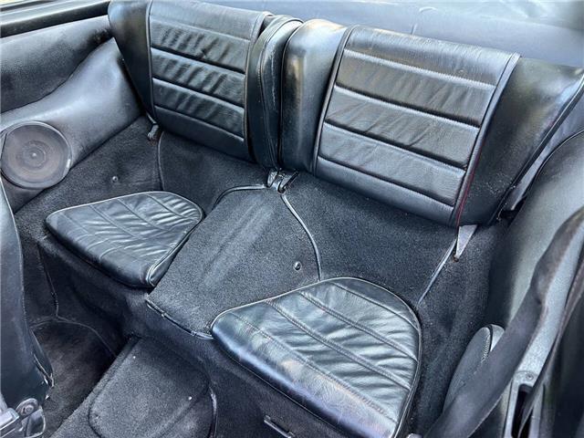 Porsche-911S-Coupe-Sunroof-1975-19
