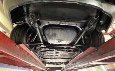 Porsche-911S-Coupe-Sunroof-1975-32